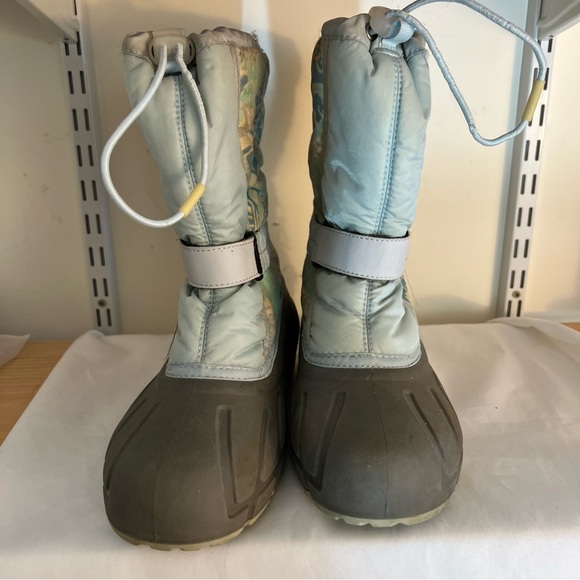 Sorel FLURRY Waterproof Floral Snow Boots Womens Size 5 Blue Gray Rain - Picture 3 of 7